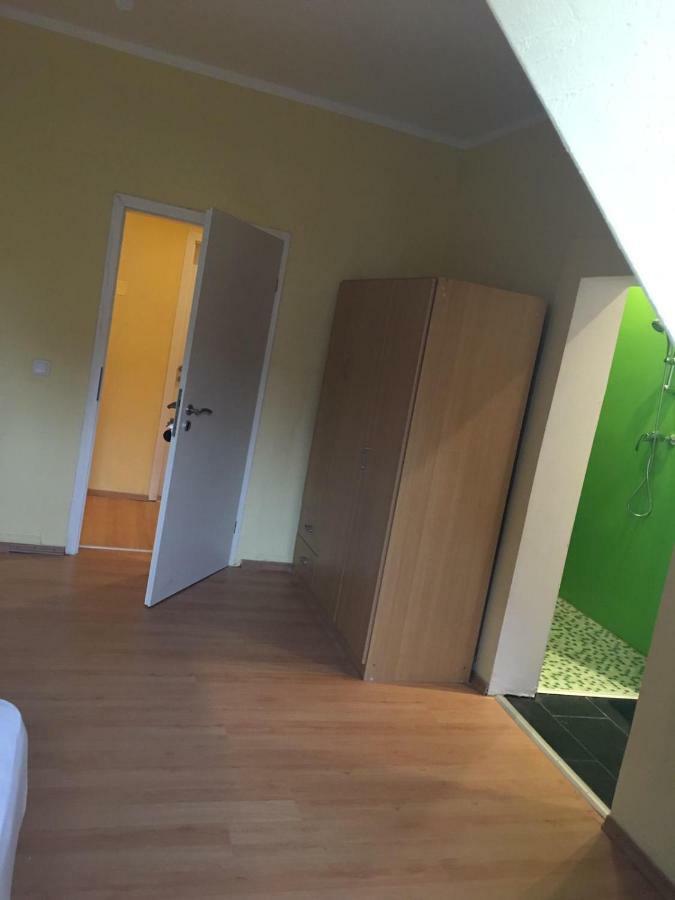 Doppelbettzimmer Mit Bad Kaiserslautern Exterior photo